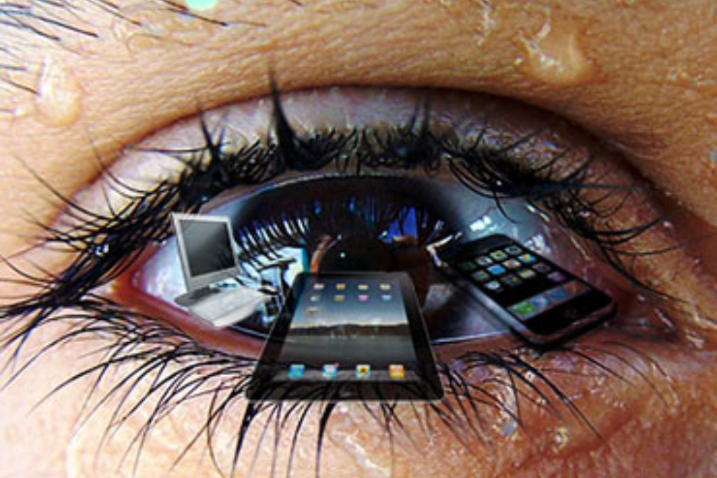 How to prevent eye damage from a phone ?